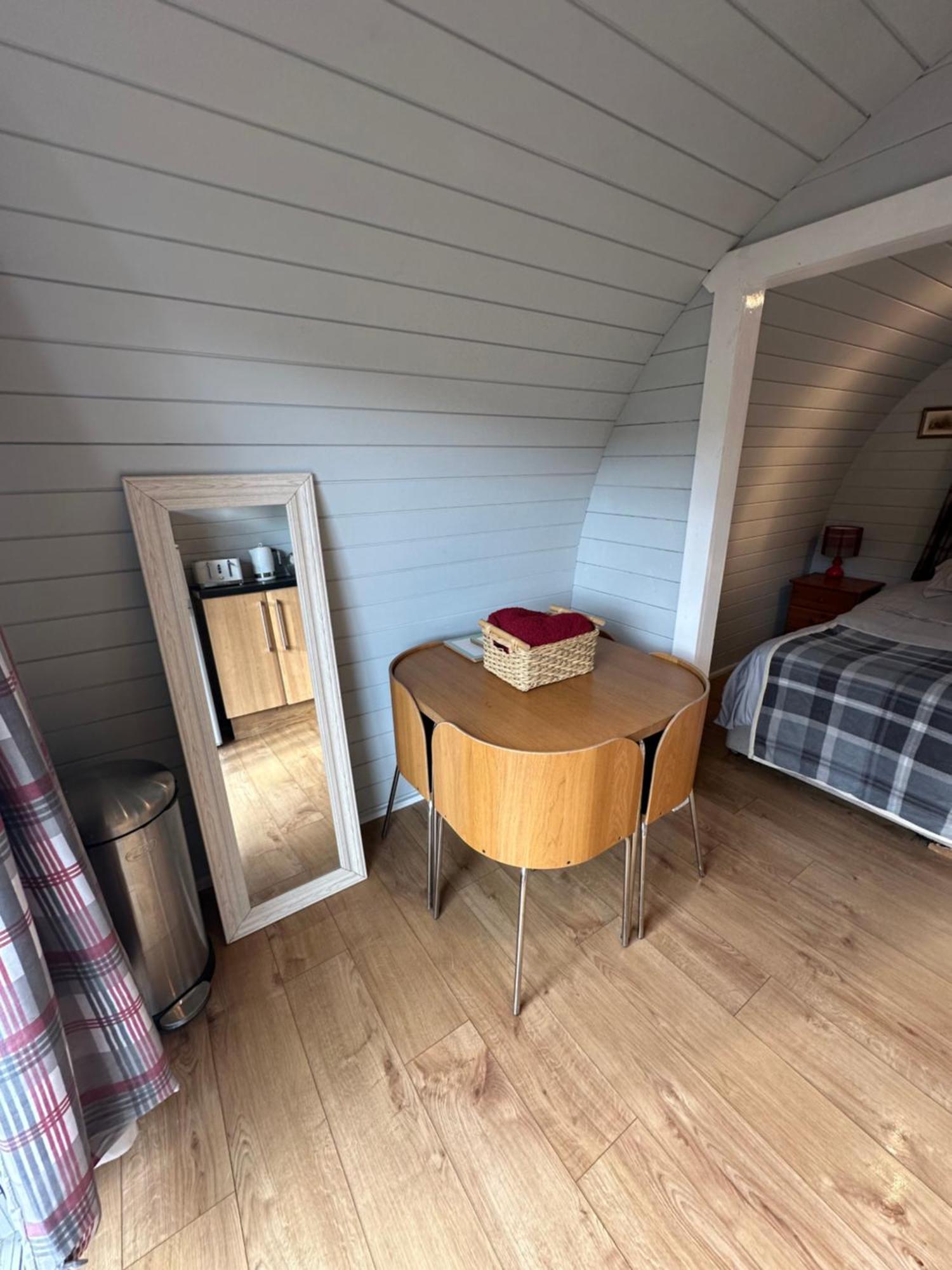 Glamping Life Retreat Appartement Nantmel Buitenkant foto